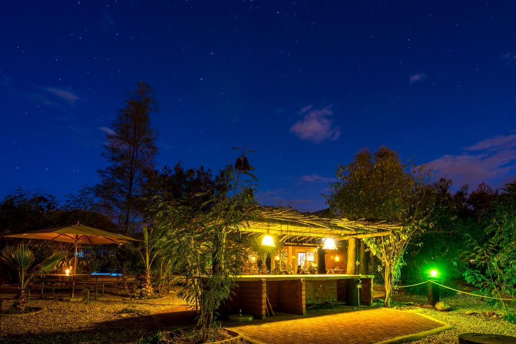 Urban Camp Ξενοδοχείο Βίντχουκ Εξωτερικό φωτογραφία