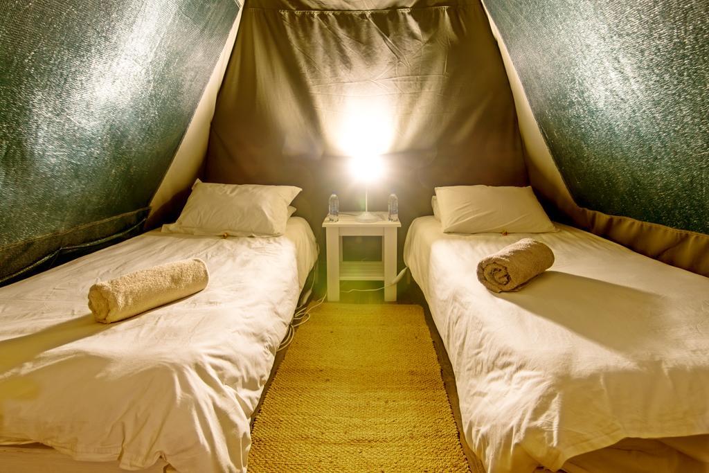 Urban Camp Ξενοδοχείο Βίντχουκ Εξωτερικό φωτογραφία